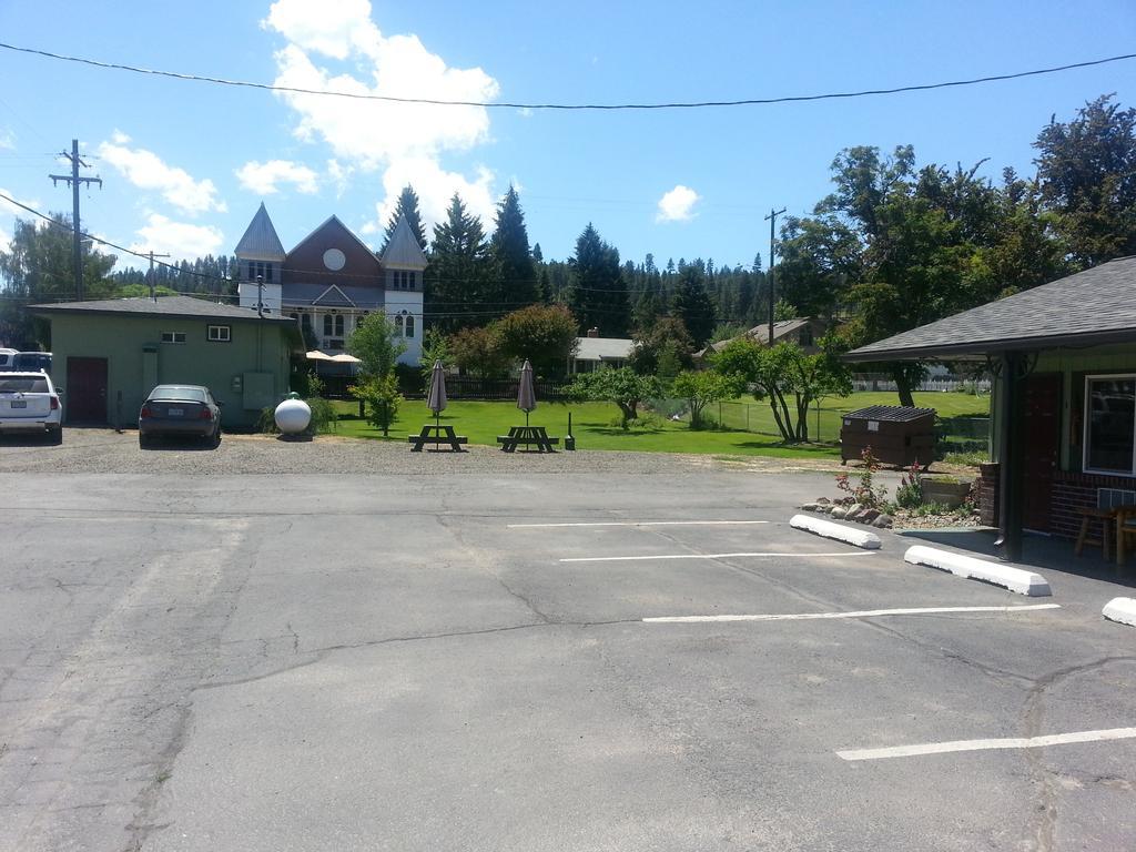 Mingo Motel Wallowa Bagian luar foto